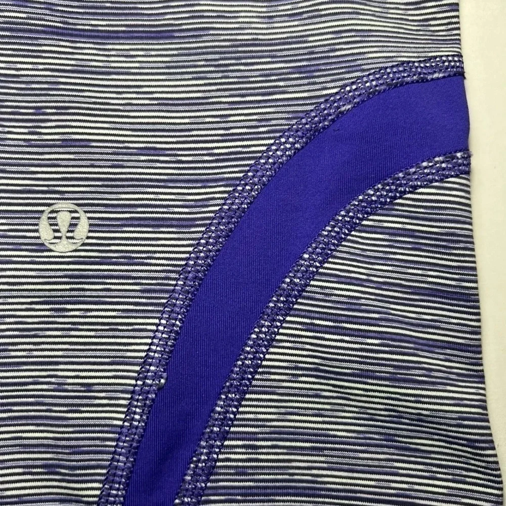 Lululemon Inspire Crop II Wee Are From Space Bruised Berry Capri Legging Size 6
